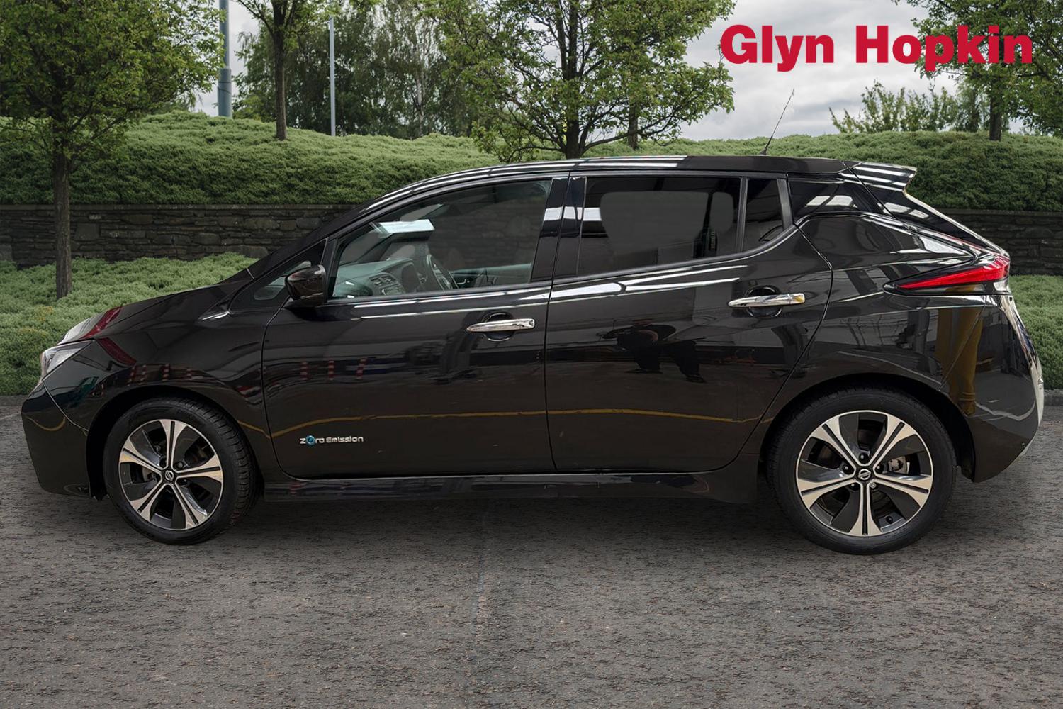 Used Nissan Leaf 2018 for sale - 77600435: Photo 6