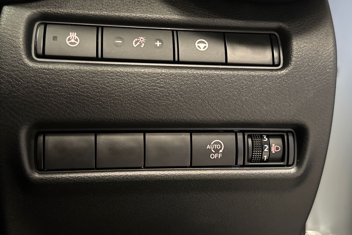 Used Nissan Juke 2024 for sale - 76372734: Photo 31