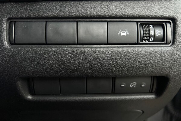 Used Nissan Qashqai 2023 for sale - 75590983: Photo 36