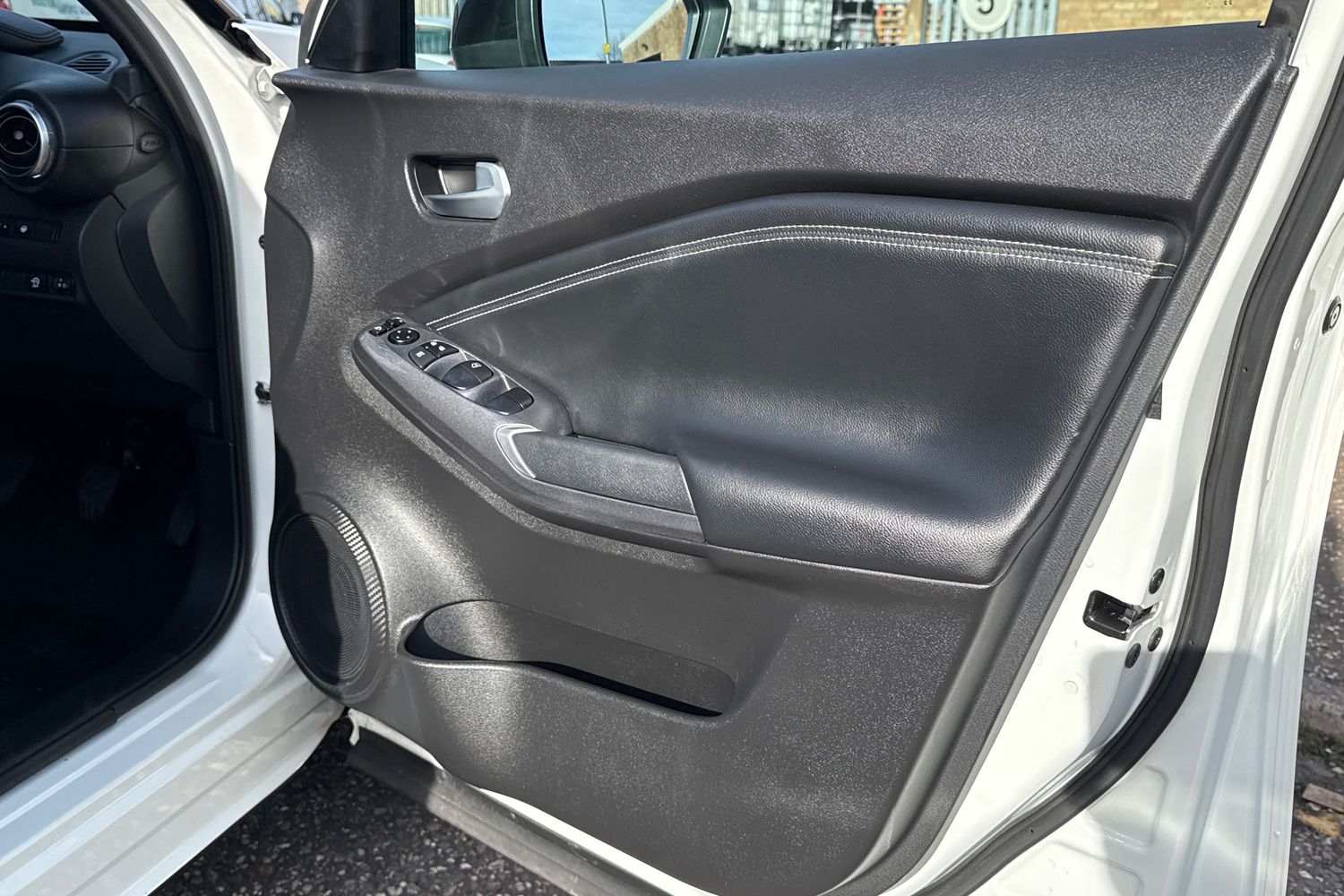 Used Nissan Juke 2022 for sale - 77653096: Photo 34