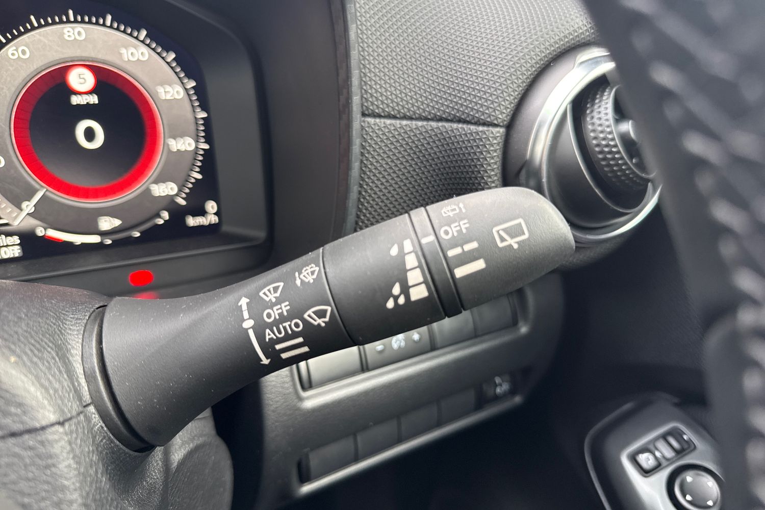 Used Nissan Juke 2024 for sale - 77232134: Photo 27