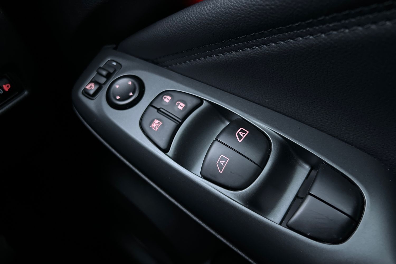 Used Nissan Juke 2024 for sale - 76927900: Photo 16