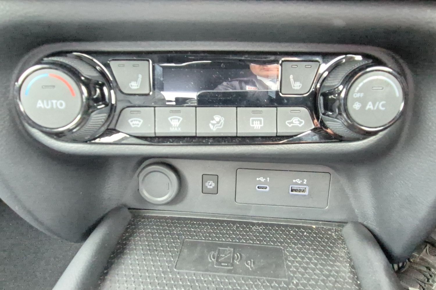 Used Nissan Juke 2024 for sale - 76526520: Photo 15