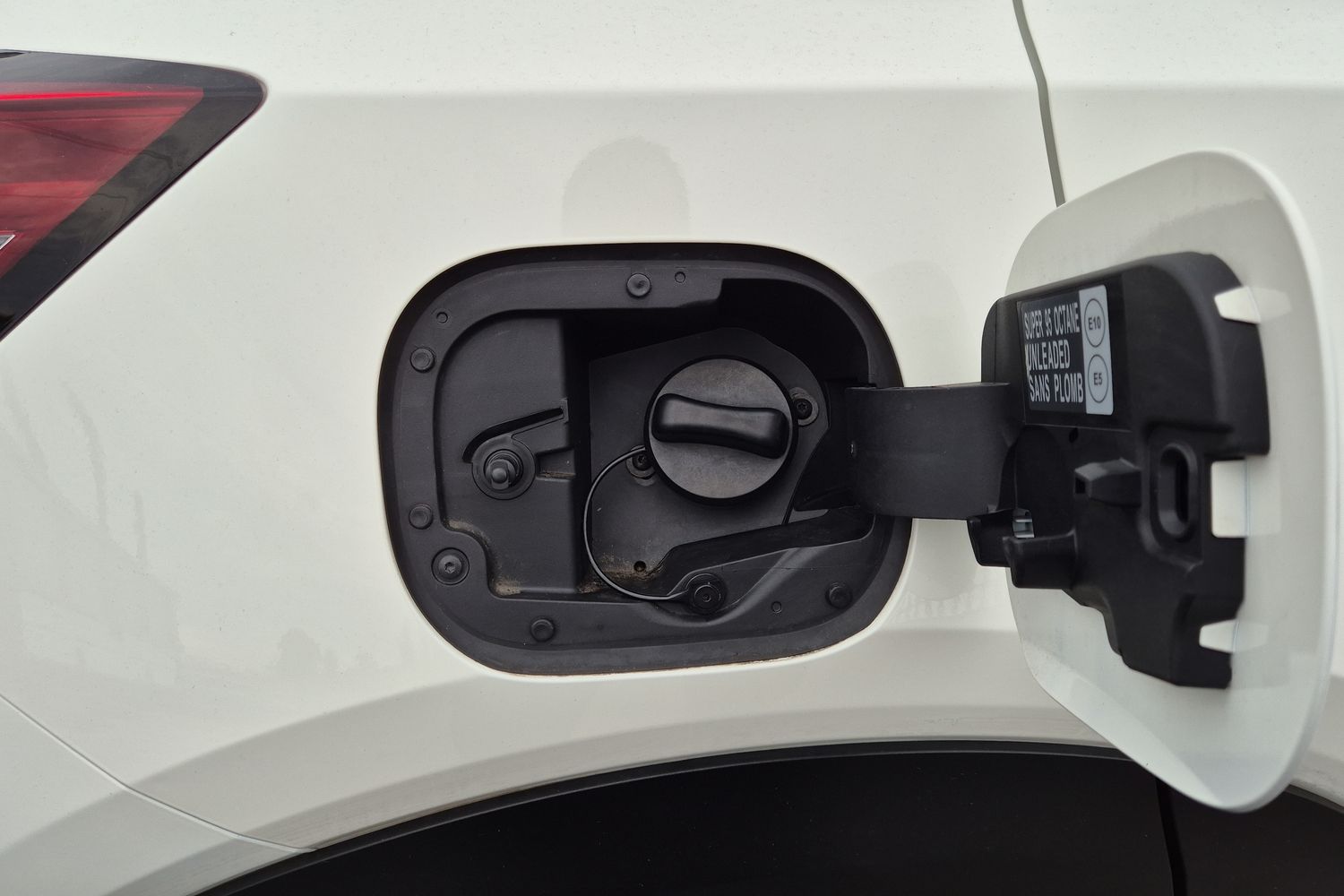 Used Nissan Juke 2024 for sale - 76526520: Photo 33