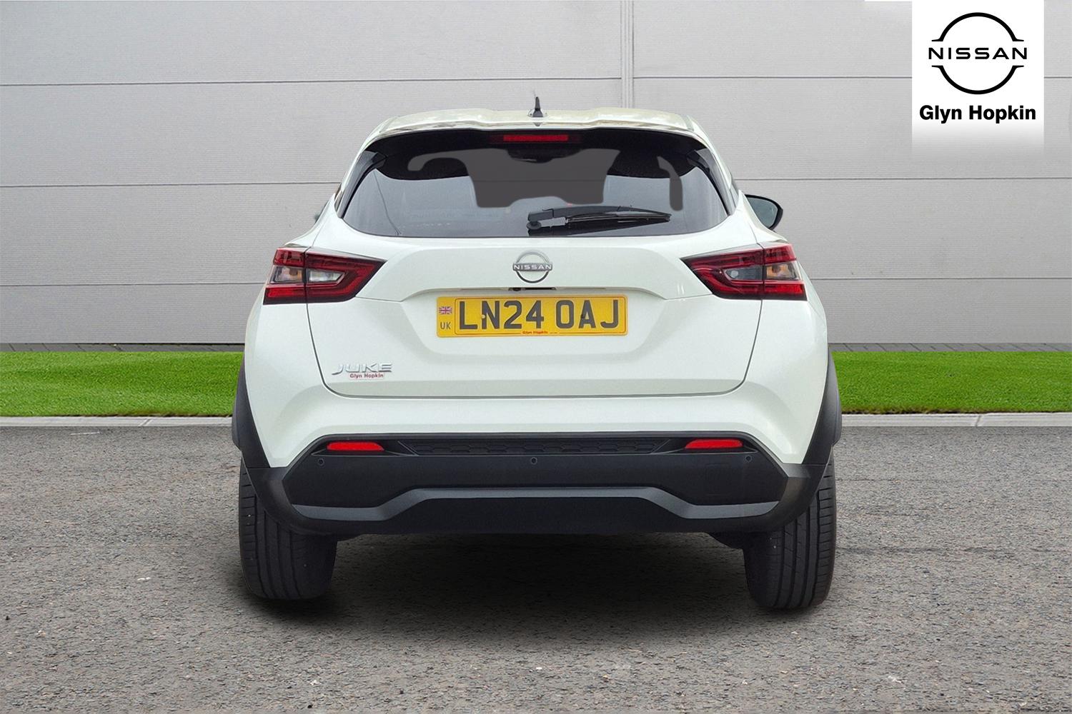 Used Nissan Juke 2024 for sale - 76526520: Photo 4