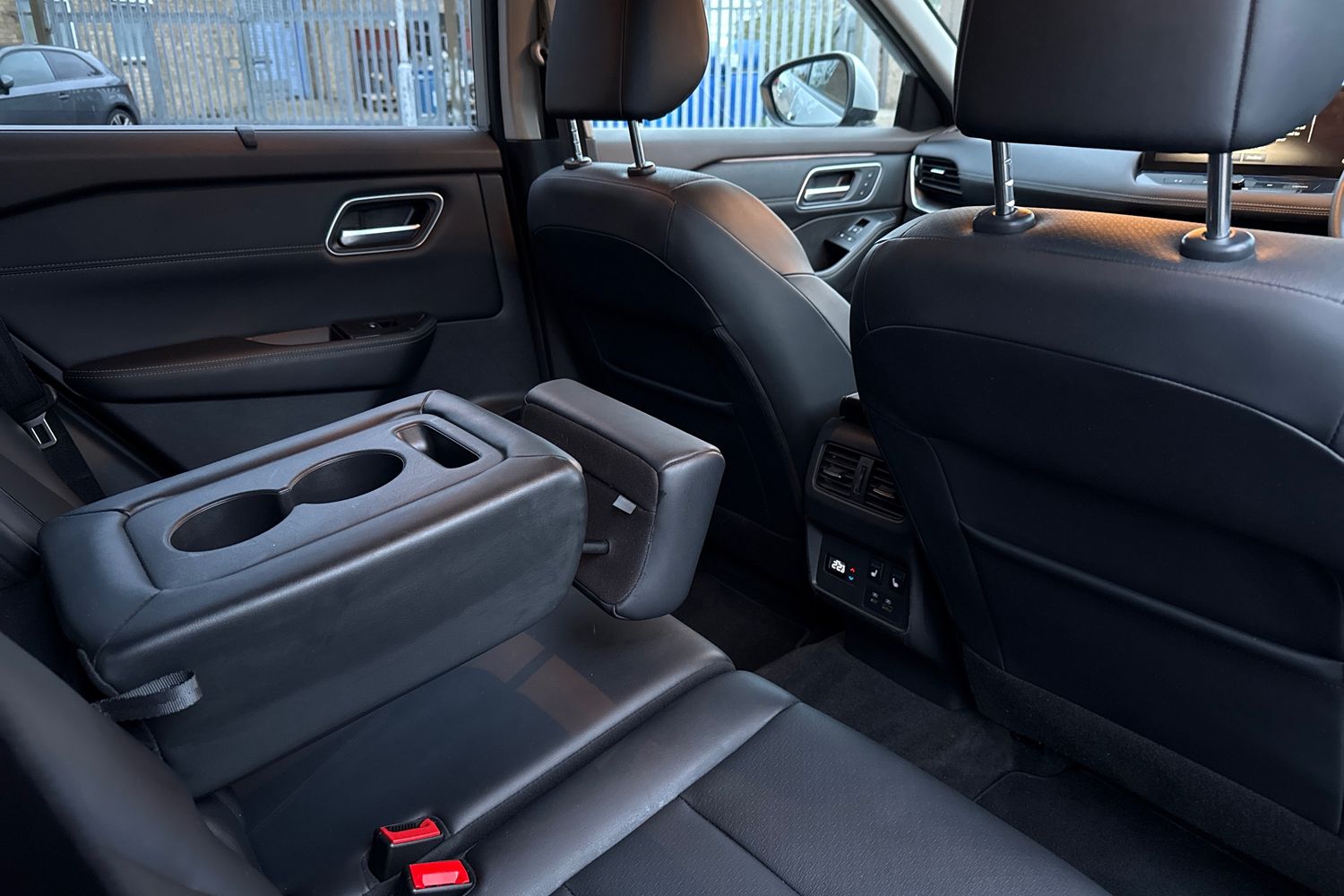 Used Nissan X-Trail 2022 for sale - 77122529: Photo 30