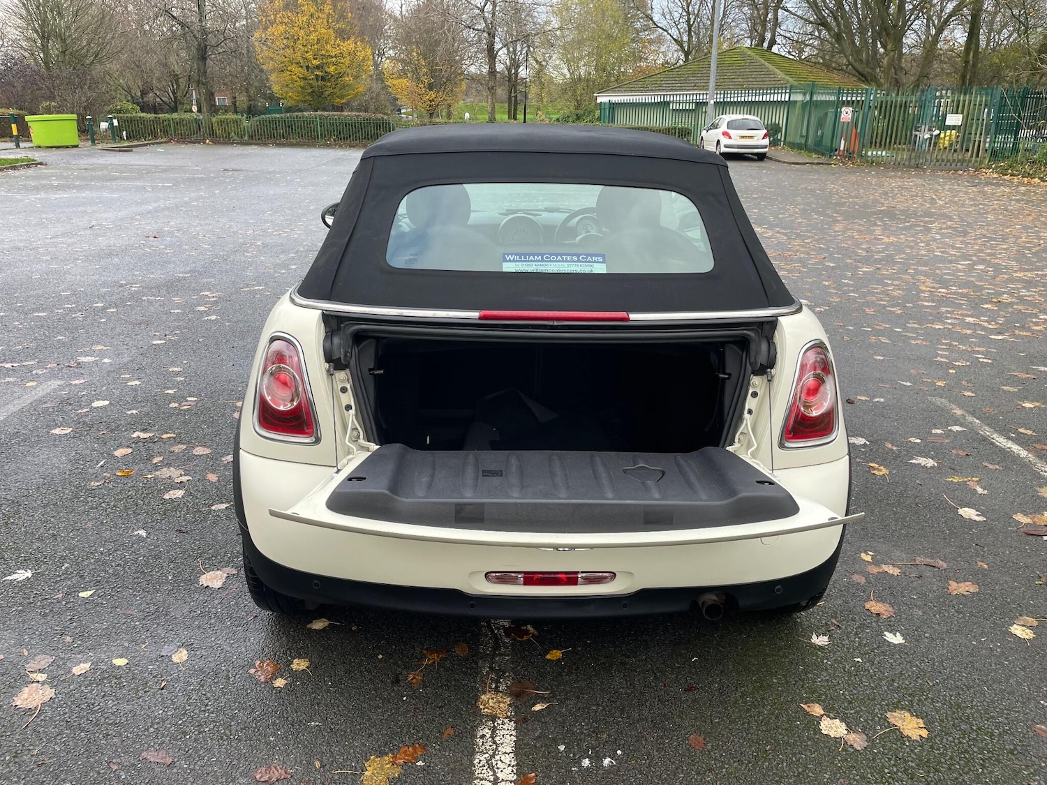 Used MINI Convertible 2012 for sale - 76592478: Photo 18