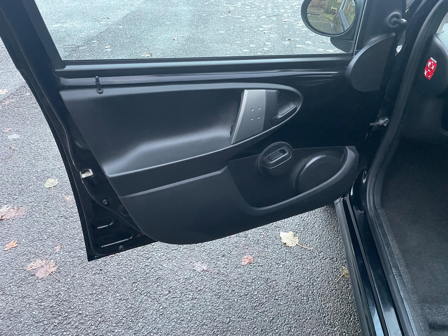 Used Peugeot 107 2013 for sale - 76714583: Photo 24