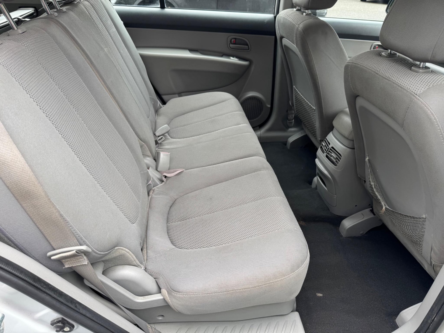 Used Kia Carens 2008 for sale - 76284329: Photo 20