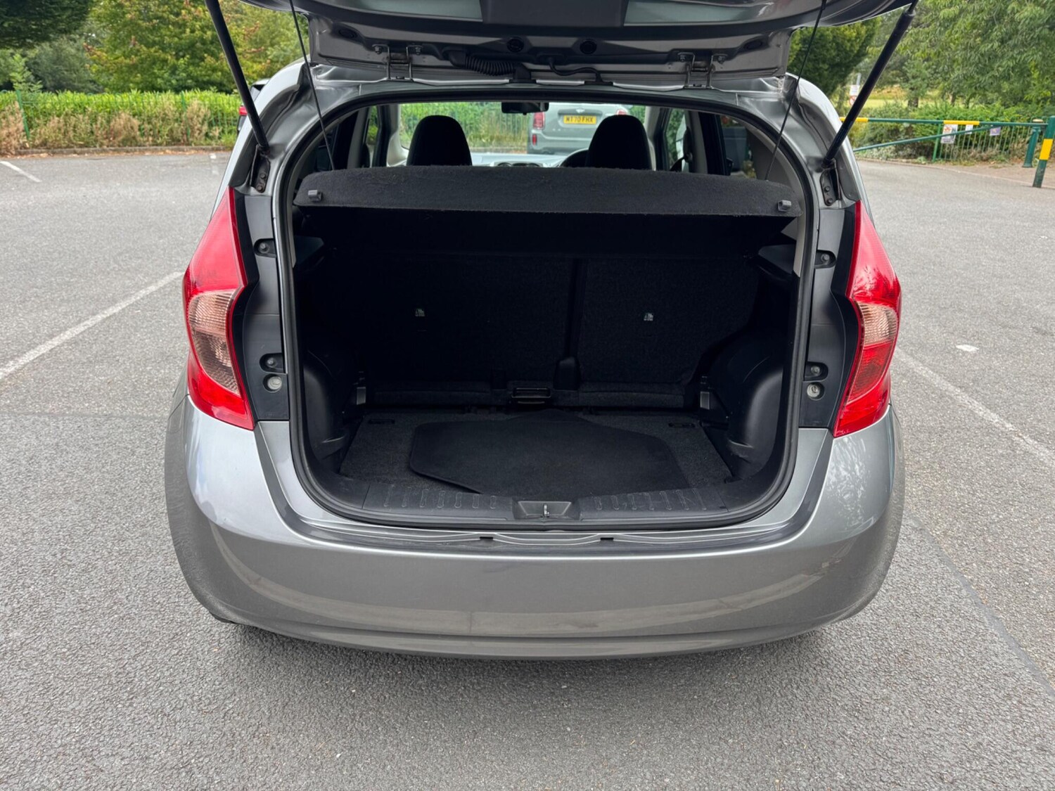 Used Nissan Note 2014 for sale - 76380778: Photo 13