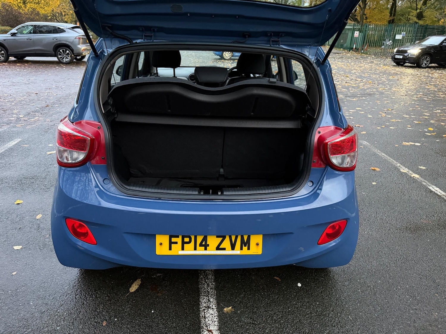 Used Hyundai i10 2014 for sale - 76441201: Photo 13