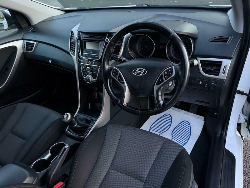 Used Hyundai i30 2015 for sale - 76759632: Photo 16