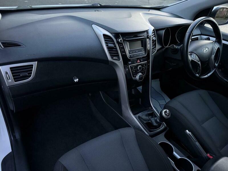 Used Hyundai i30 2015 for sale - 76759632: Photo 18