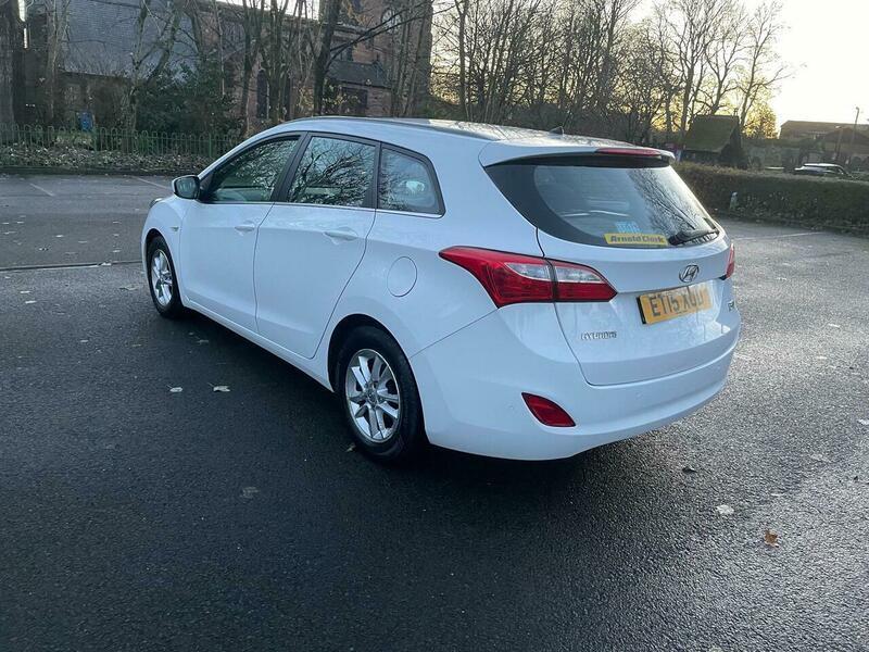Used Hyundai i30 2015 for sale - 76759632: Photo 7