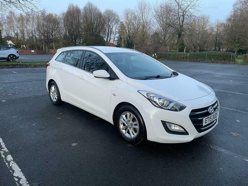 Used Hyundai i30 2015 for sale - 76759632: Photo 8