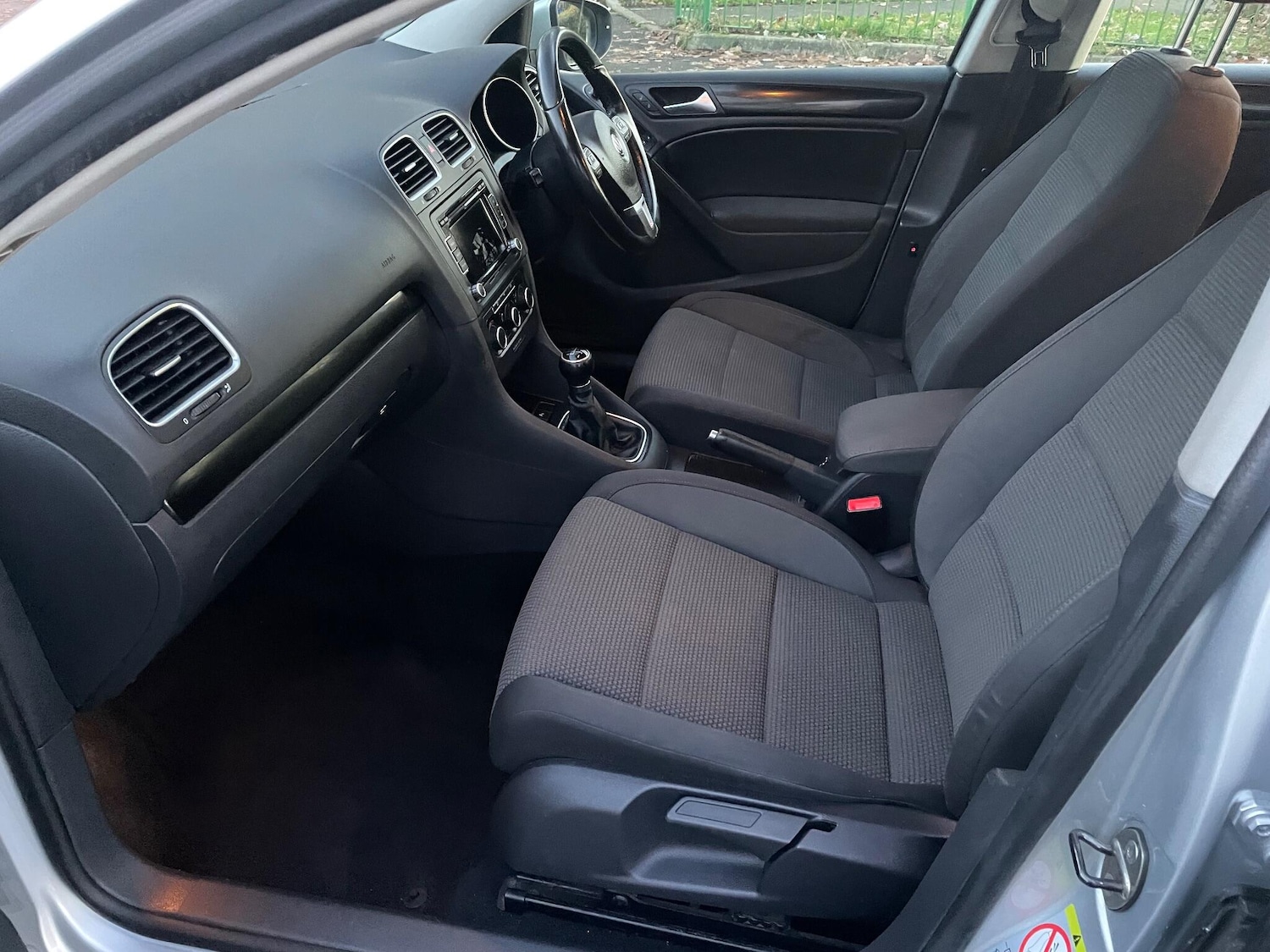 Used Volkswagen Golf 2012 for sale - 76658133: Photo 16