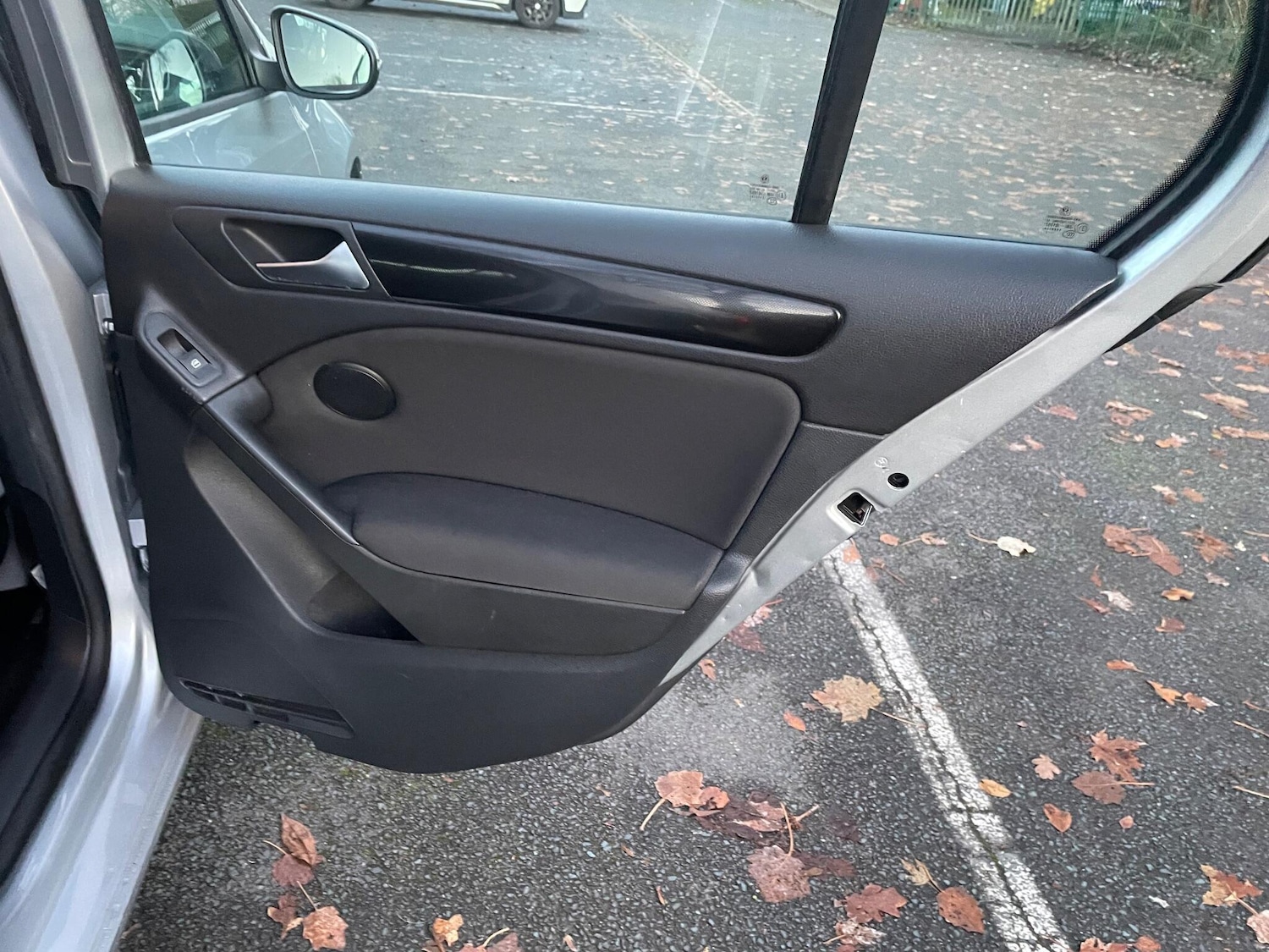 Used Volkswagen Golf 2012 for sale - 76658133: Photo 29