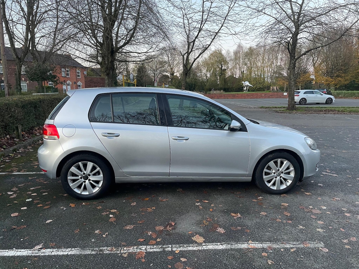 Used Volkswagen Golf 2012 for sale - 76658133: Photo 7