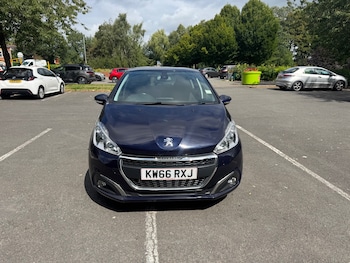 Used Peugeot 208 2016 for sale - 75531015: Photo