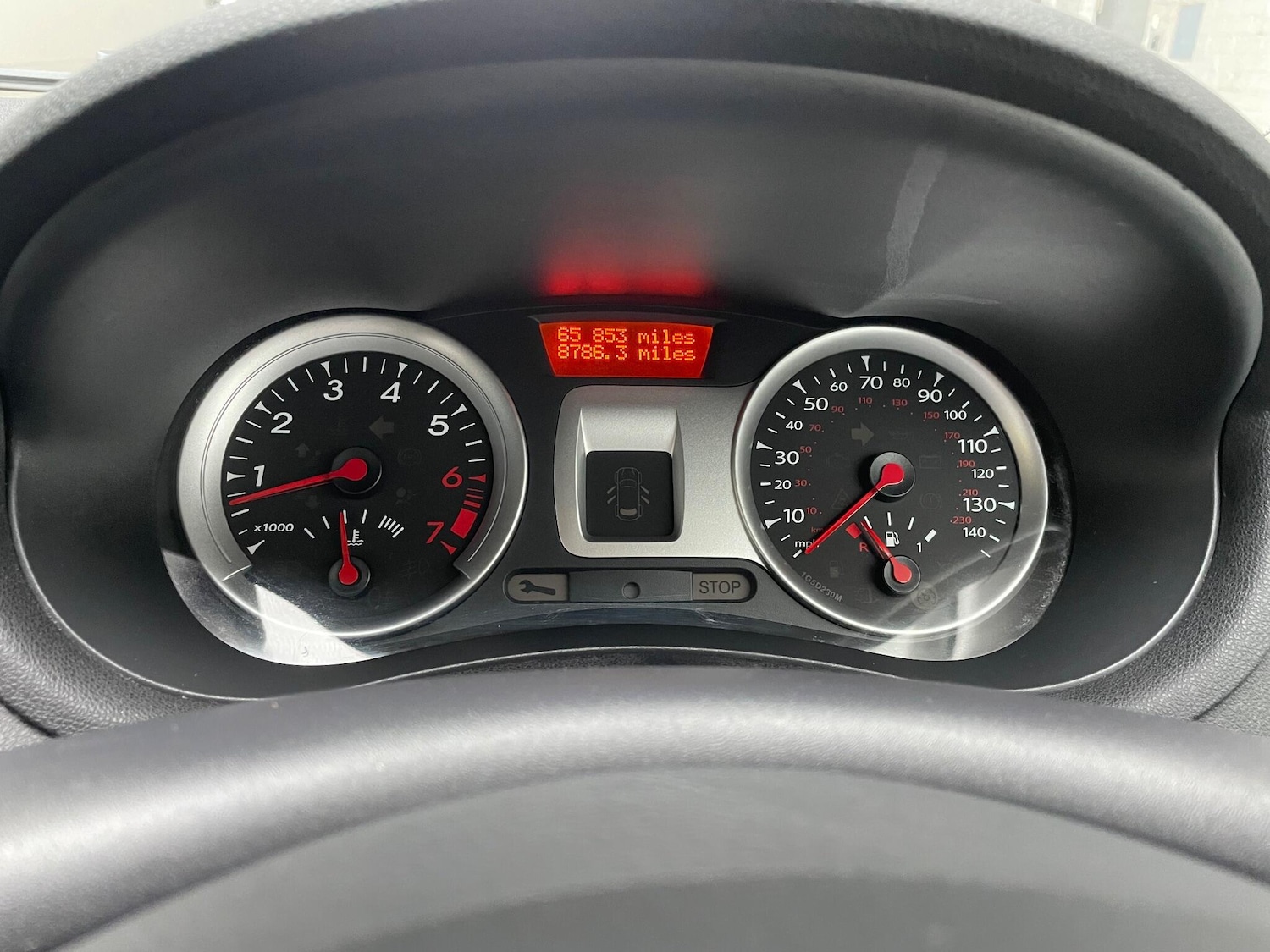 Used Renault Clio 2011 for sale - 76513122: Photo 16