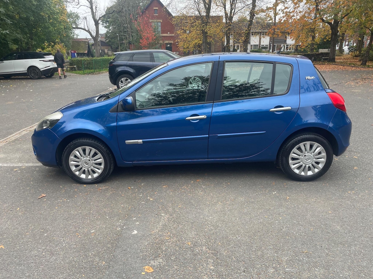 Used Renault Clio 2011 for sale - 76513122: Photo 5