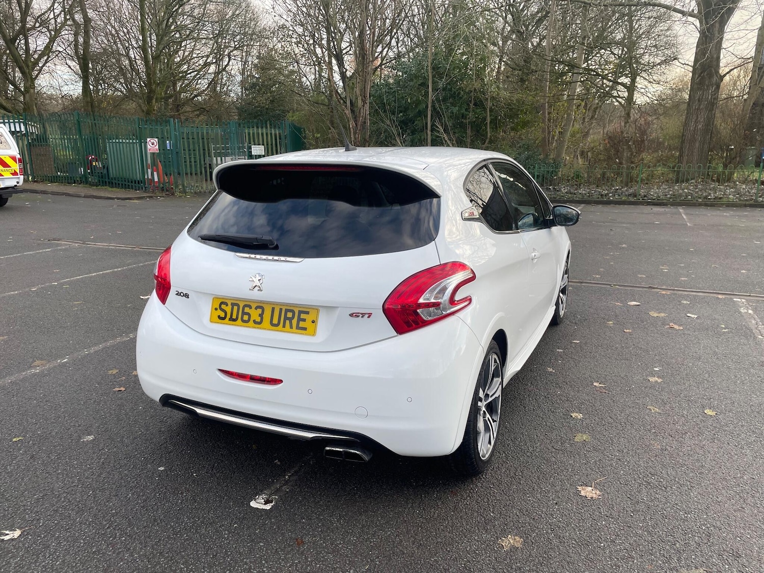 Used Peugeot 208 2013 for sale - 76802163: Photo 13