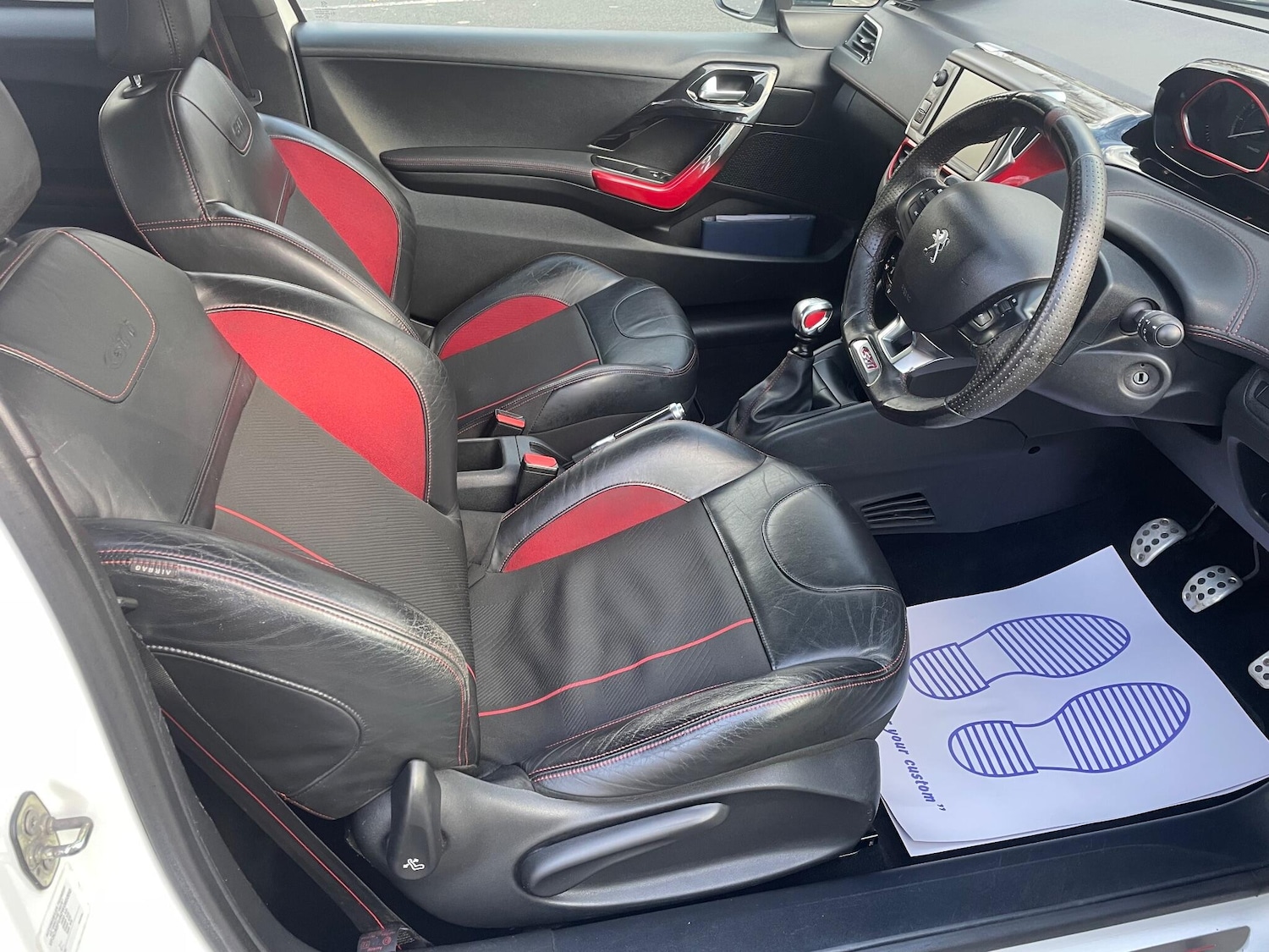 Used Peugeot 208 2013 for sale - 76802163: Photo 15