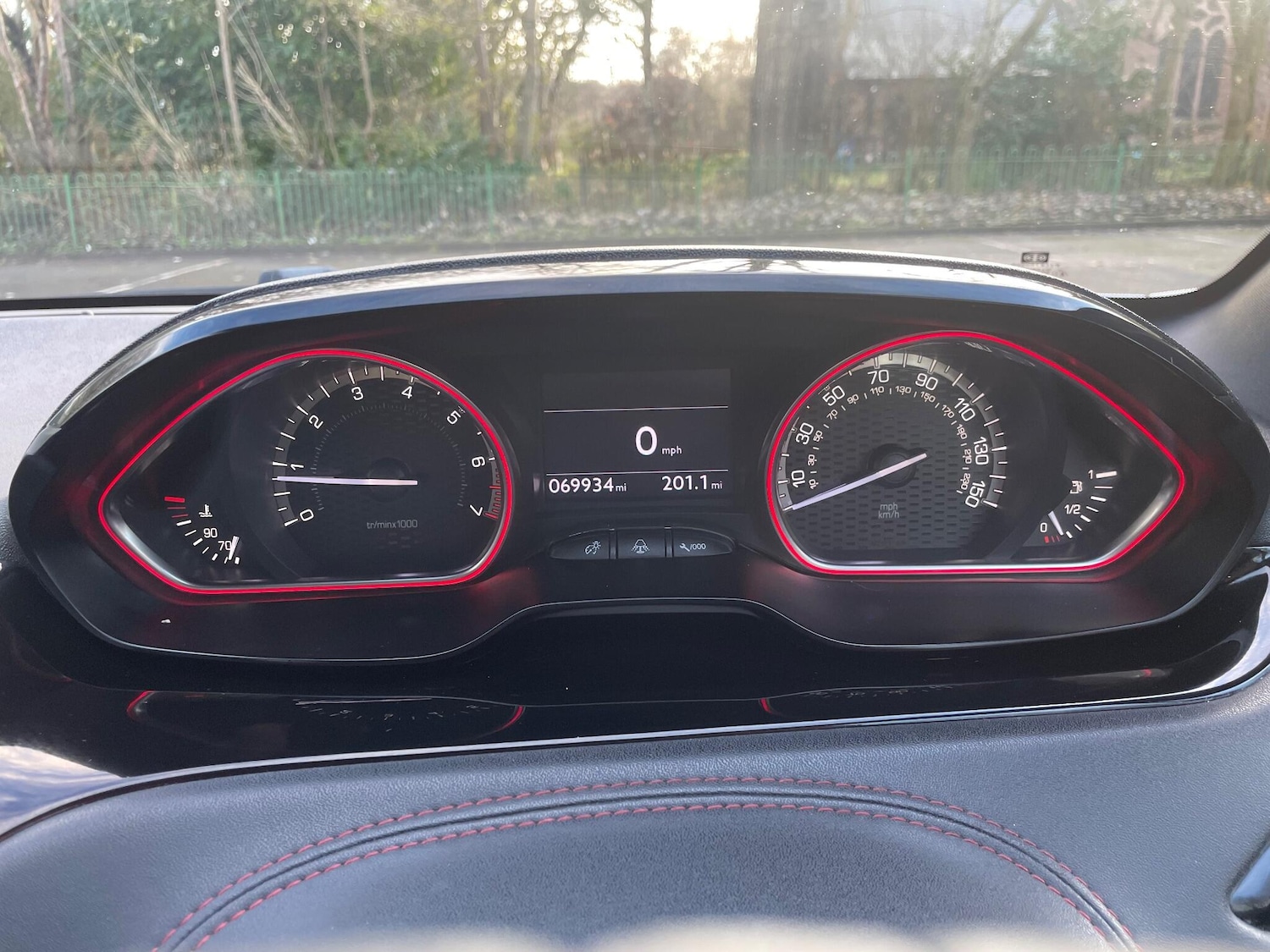 Used Peugeot 208 2013 for sale - 76802163: Photo 20