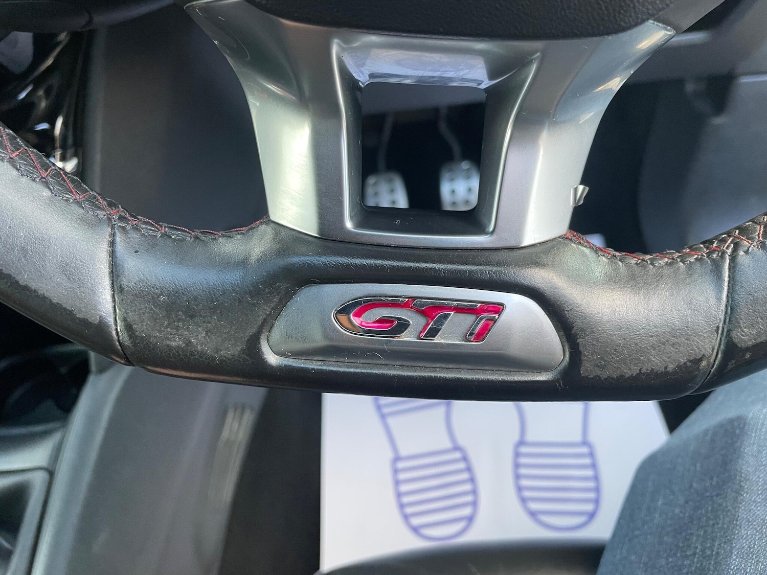 Used Peugeot 208 2013 for sale - 76802163: Photo 27