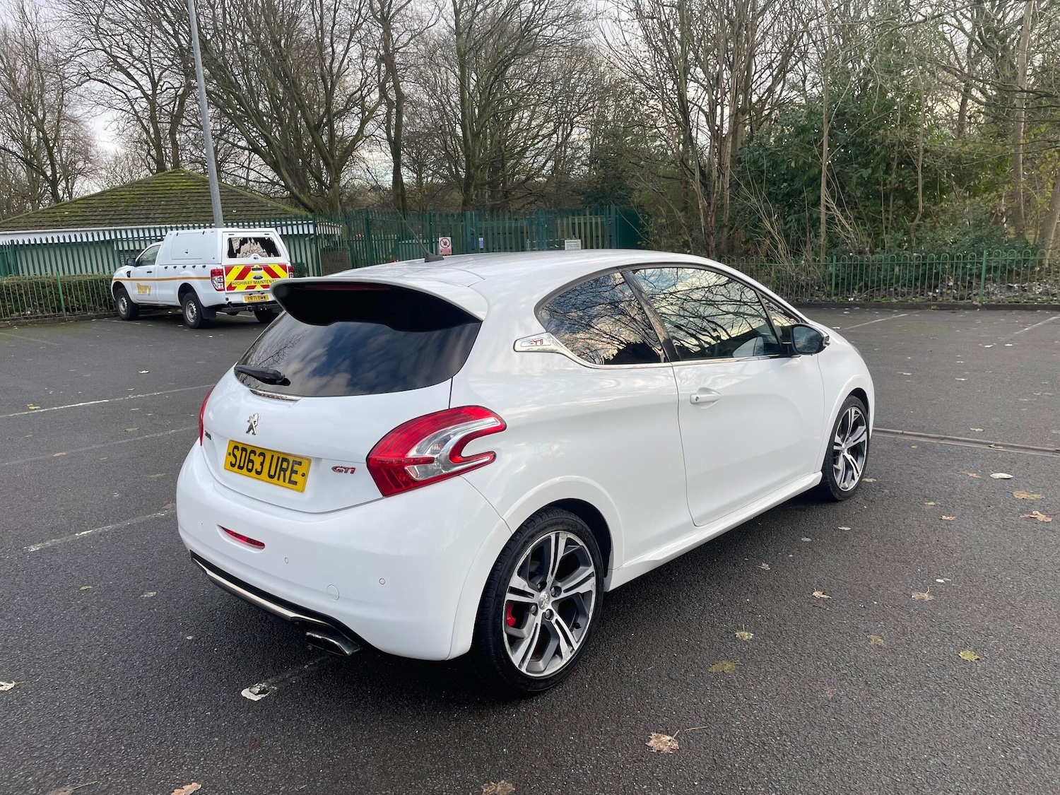 Used Peugeot 208 2013 for sale - 76802163: Photo 5