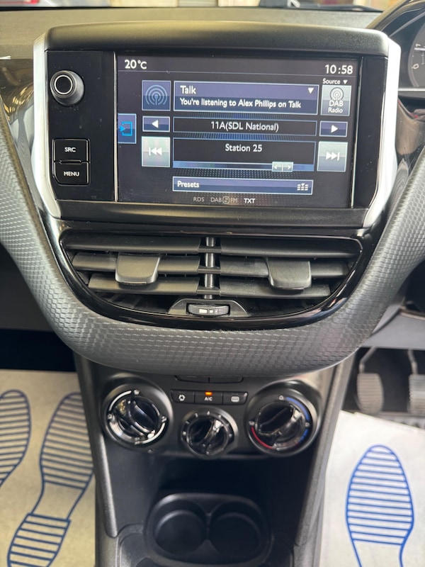 Used Peugeot 208 2016 for sale - 76251128: Photo 22