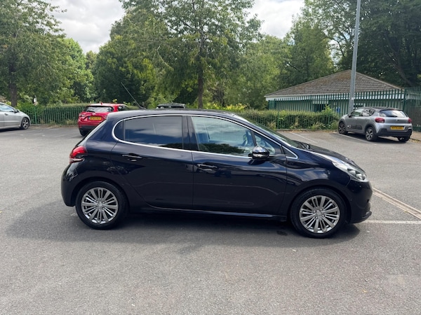 Used Peugeot 208 2016 for sale - 76251128: Photo 7