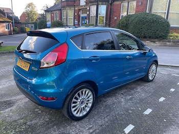 Used Ford Fiesta 2012 for sale - 76060459: Photo