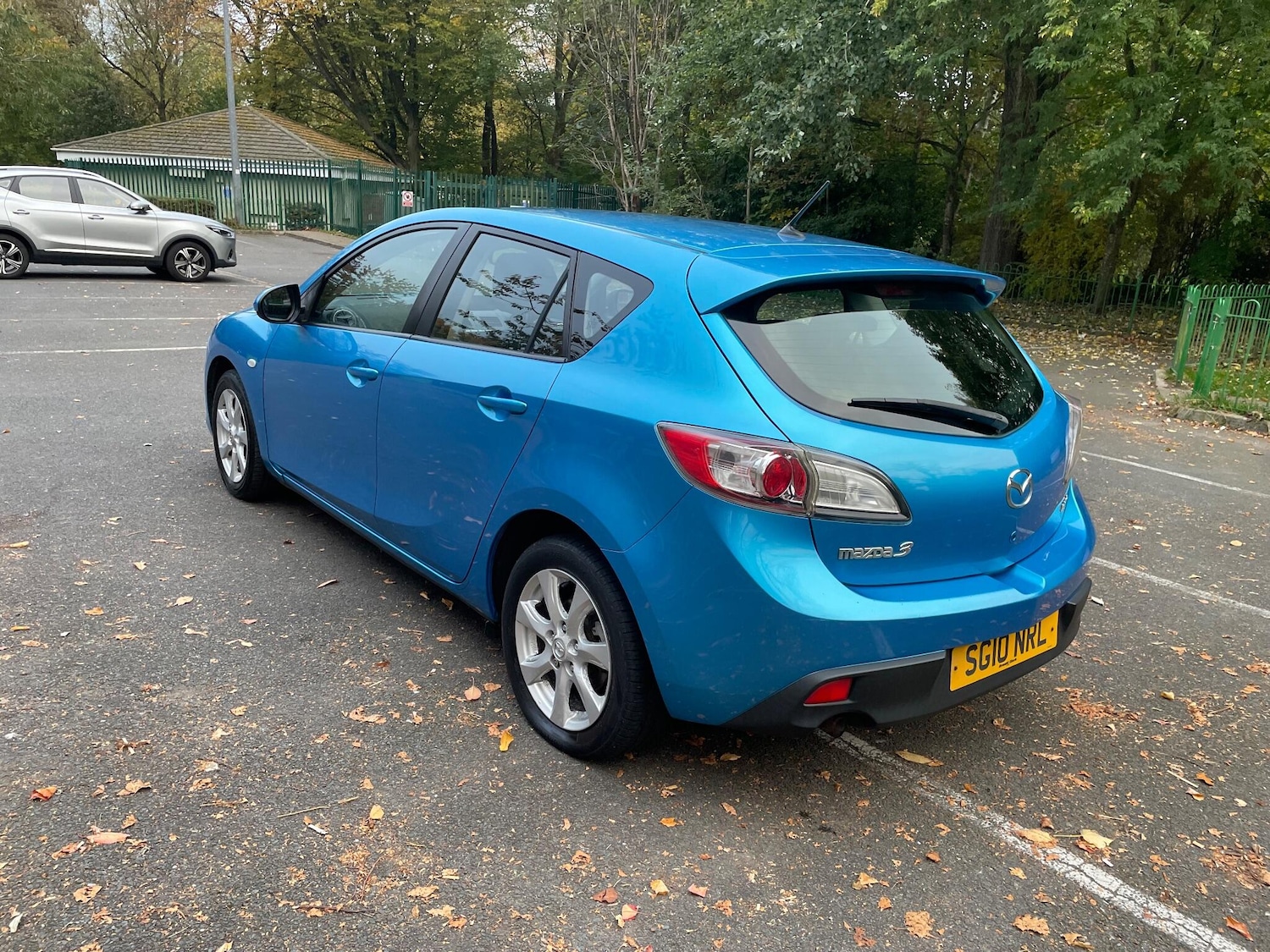 Used Mazda Mazda3 2010 for sale - 76283058: Photo 5