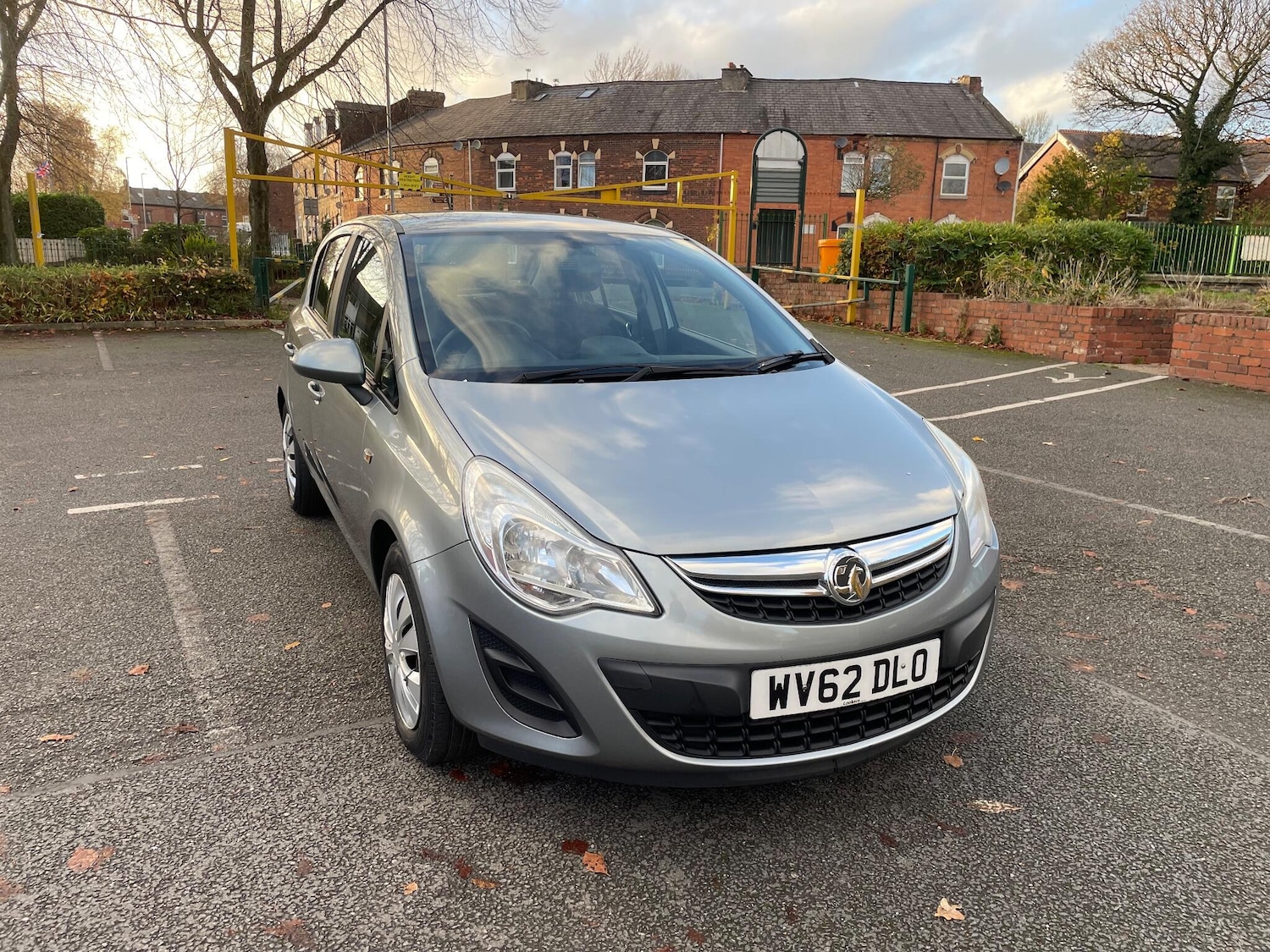 Used Vauxhall Corsa 2012 for sale - 76521845: Photo 3
