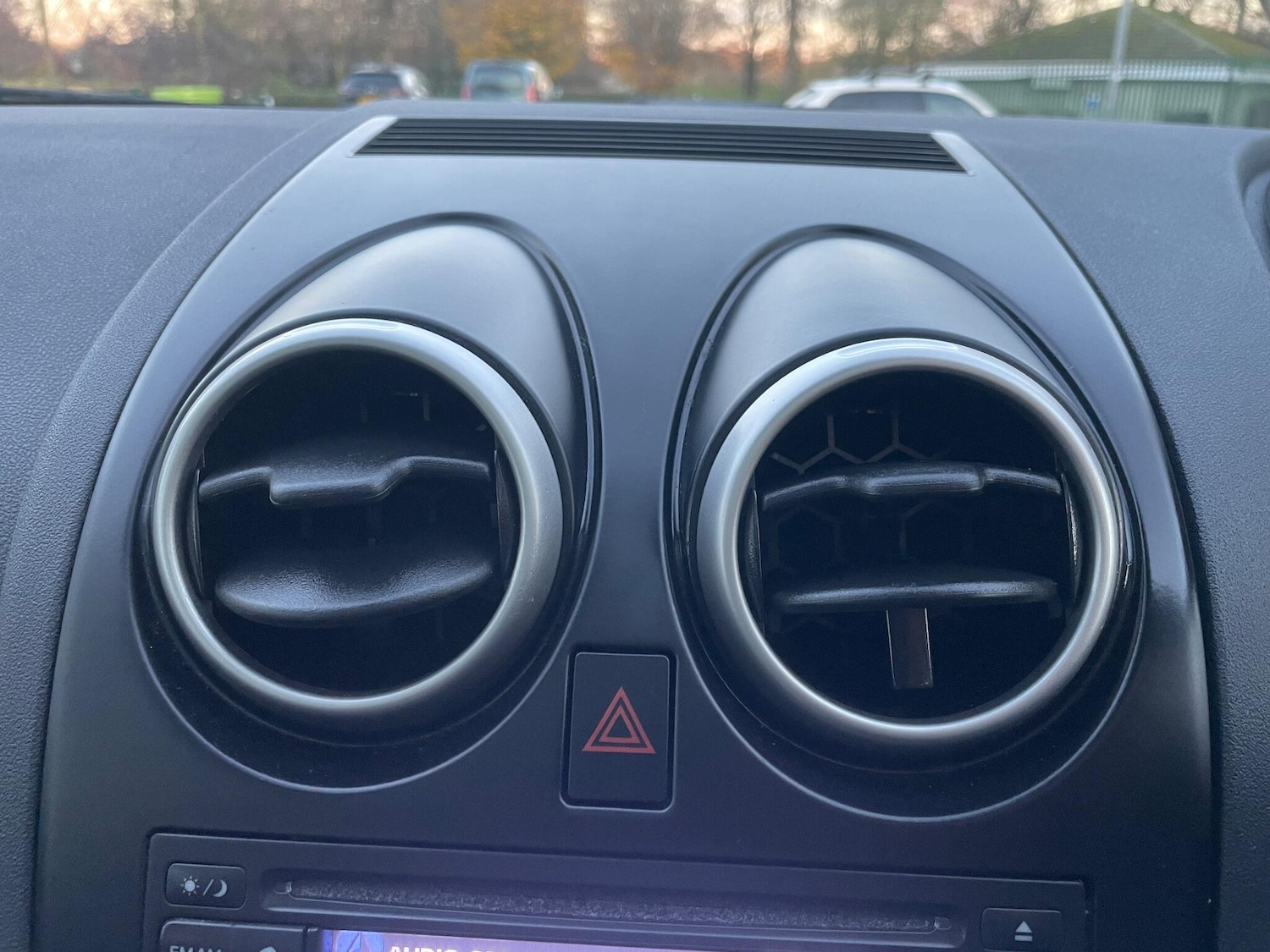 Used Nissan Qashqai 2012 for sale - 76644778: Photo 22