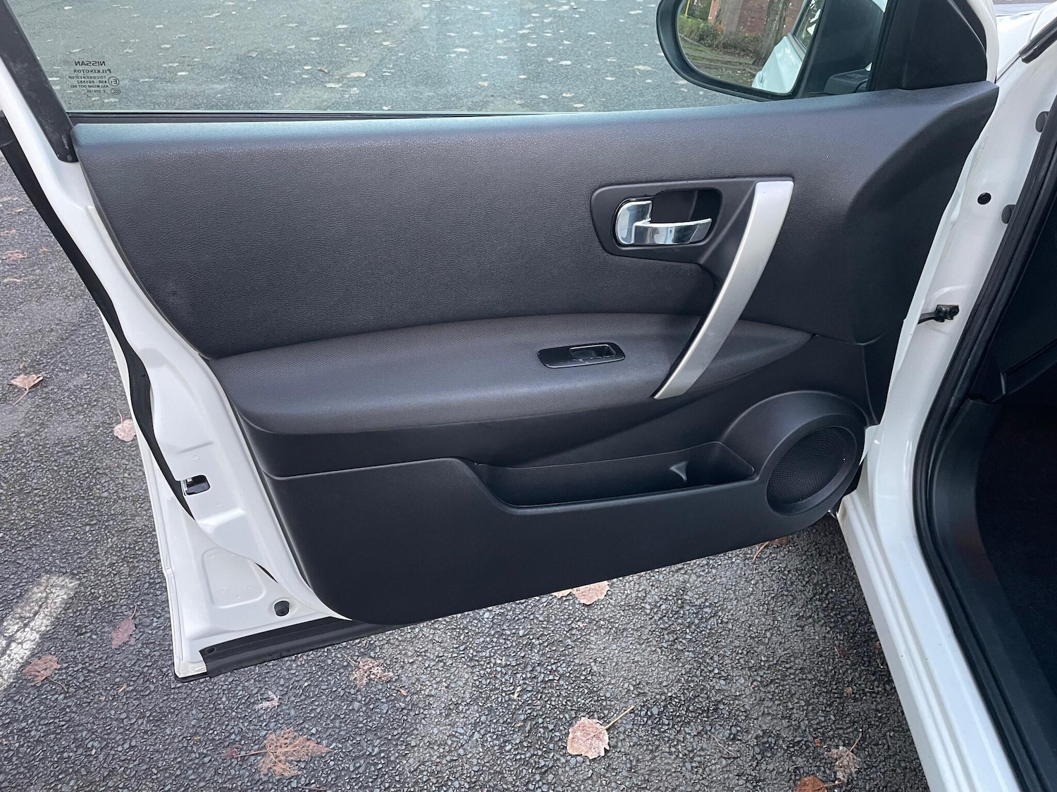 Used Nissan Qashqai 2012 for sale - 76644778: Photo 28