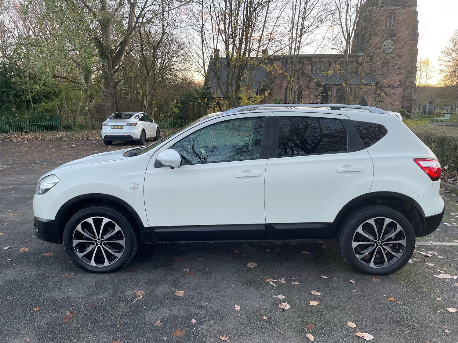 Used Nissan Qashqai 2012 for sale - 76644778: Photo 9