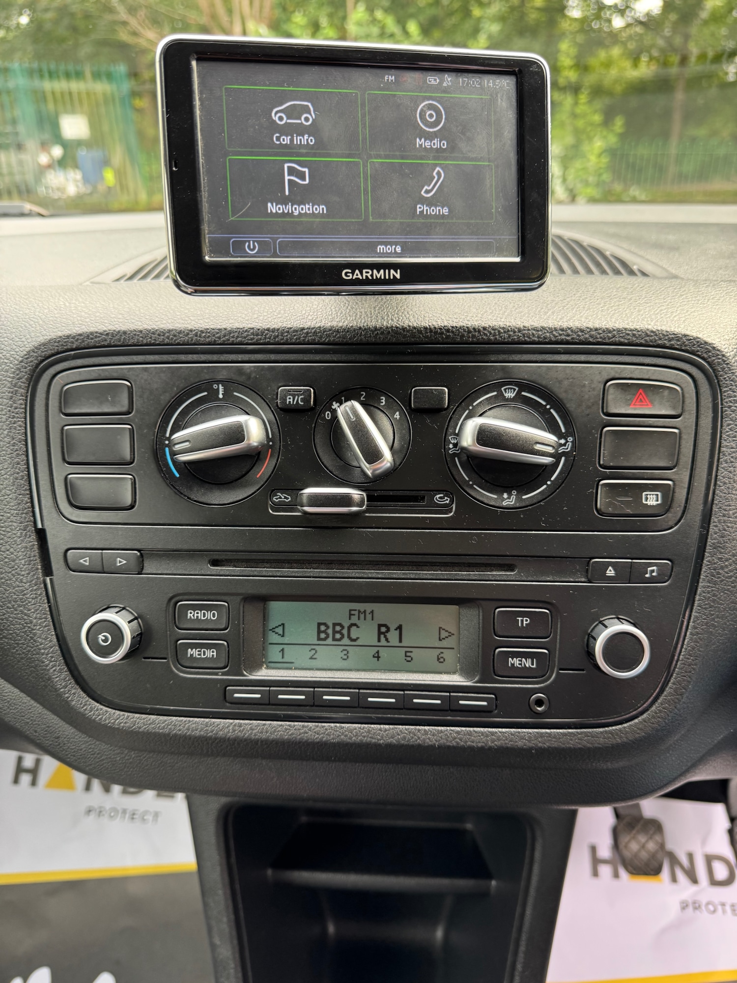 Vehicle 21