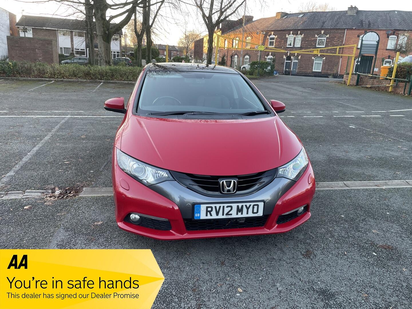 Used Honda Civic 2012 for sale - 76632916: Photo 2