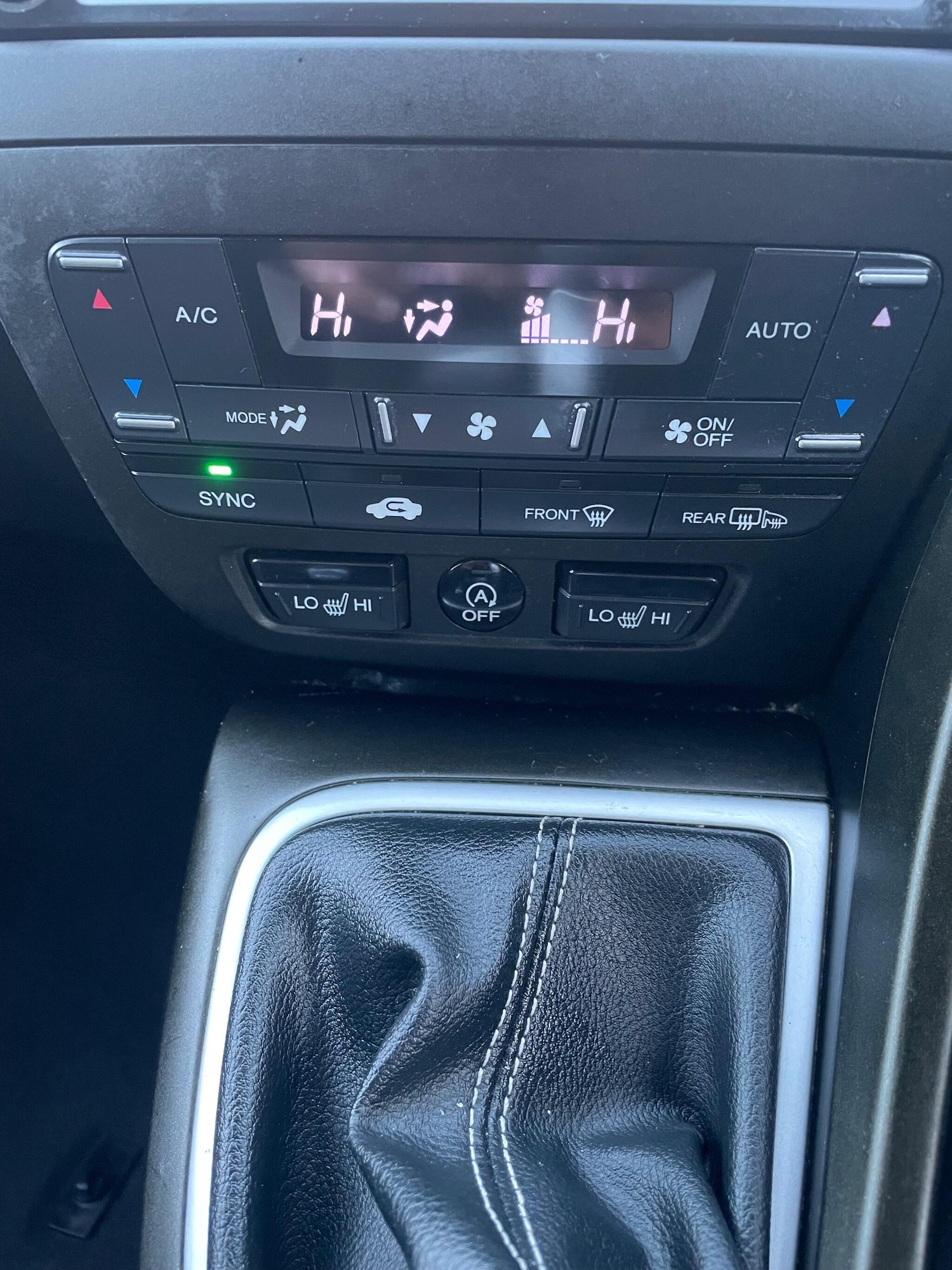 Used Honda Civic 2012 for sale - 76632916: Photo 23