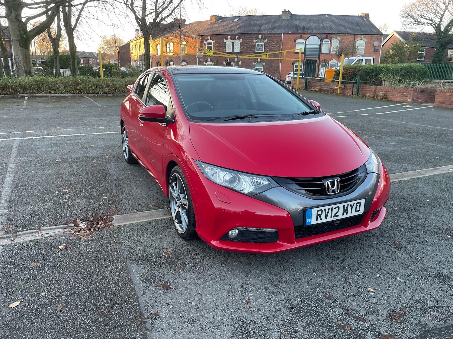 Used Honda Civic 2012 for sale - 76632916: Photo 3