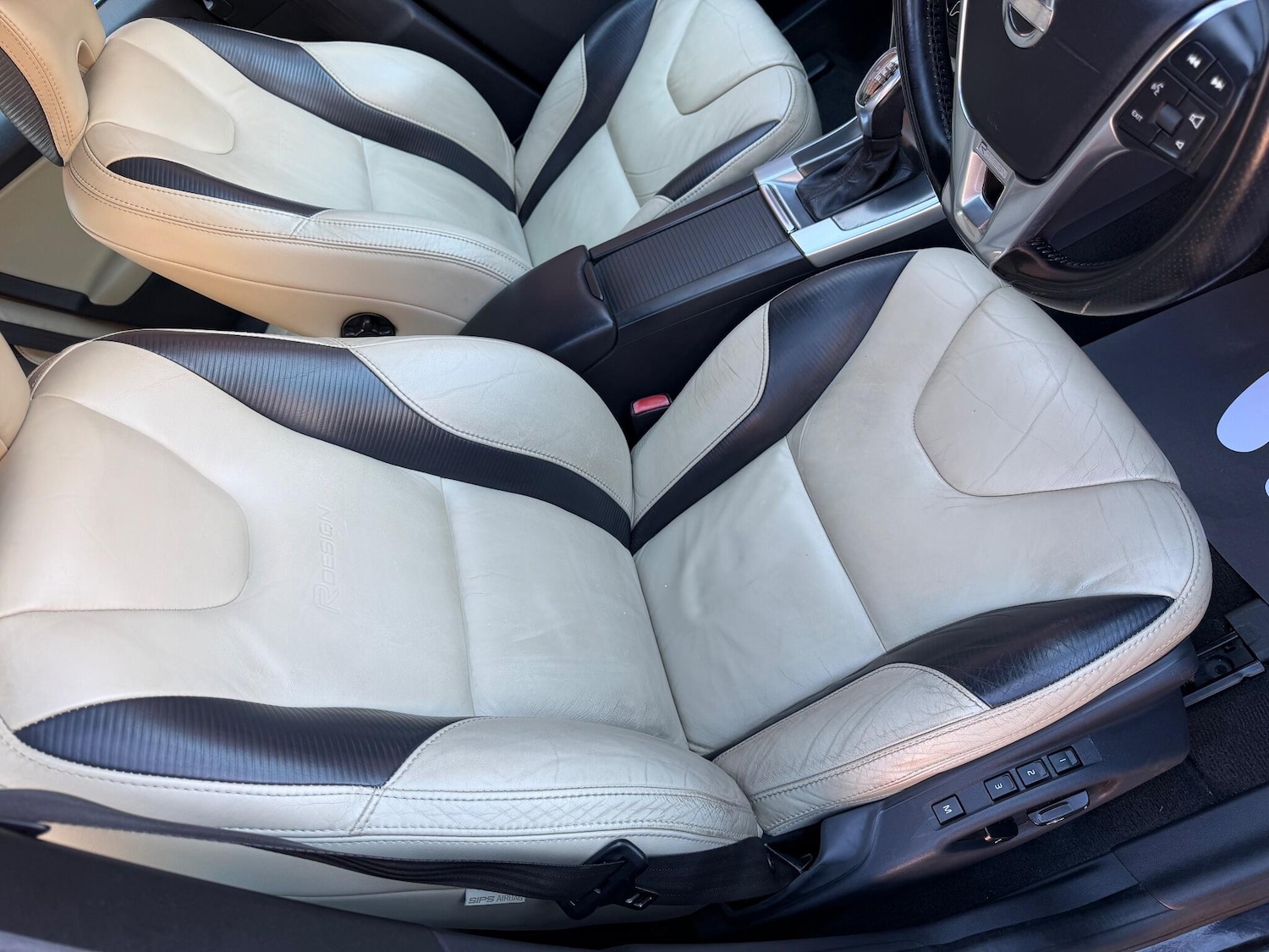 Used Volvo XC60 2013 for sale - 76644703: Photo 20