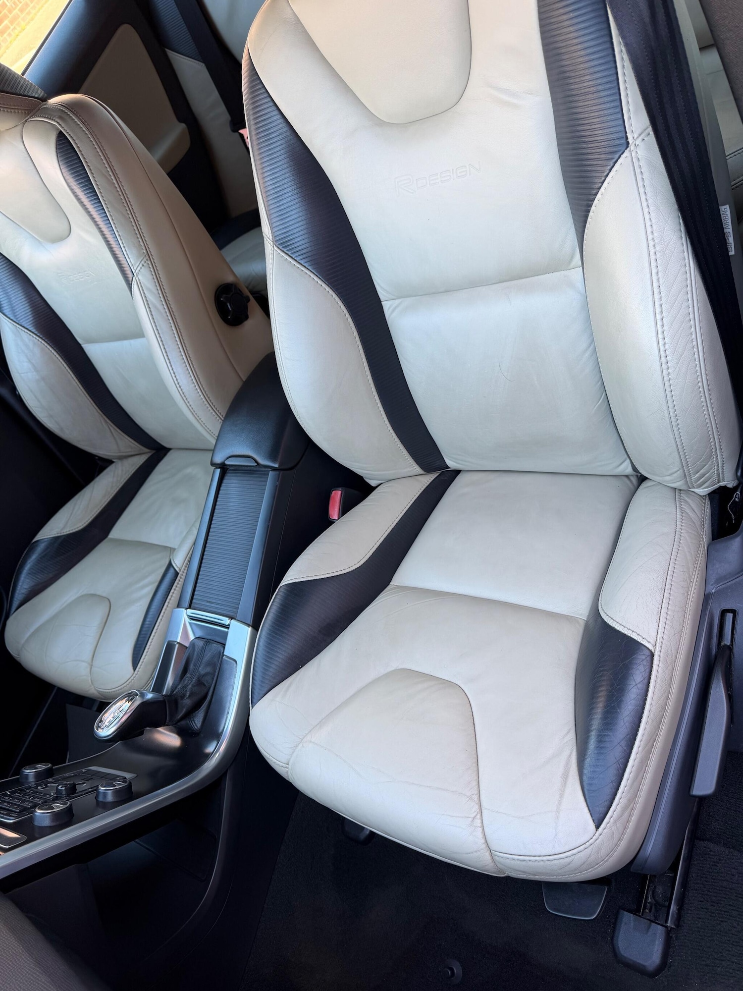 Used Volvo XC60 2013 for sale - 76644703: Photo 21