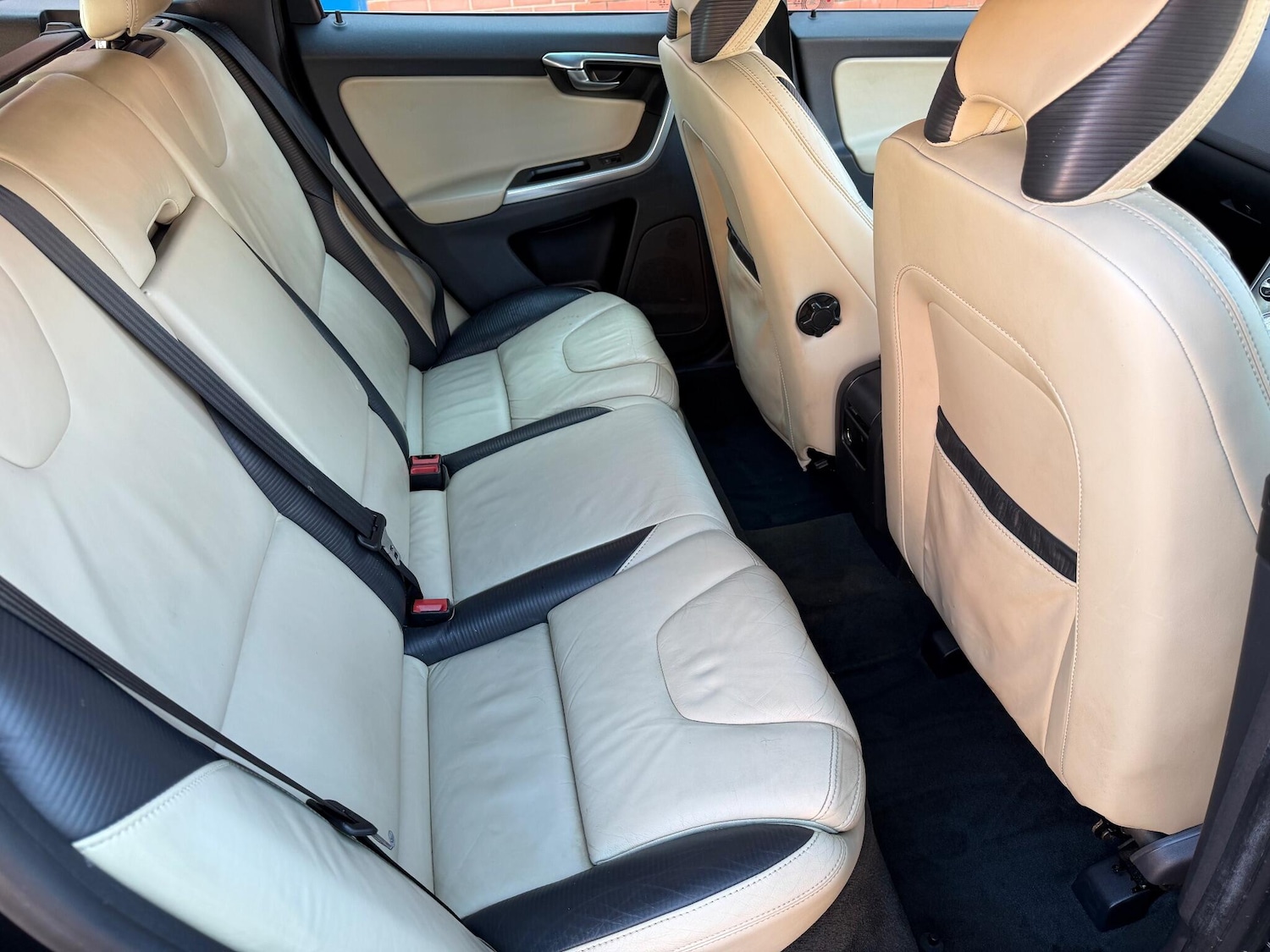 Used Volvo XC60 2013 for sale - 76644703: Photo 22