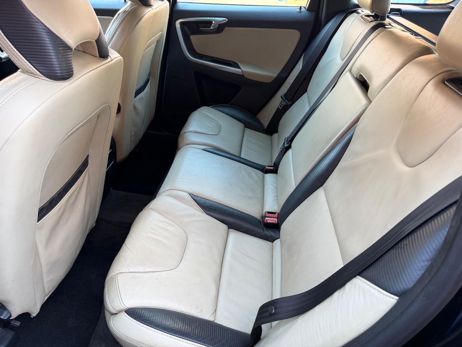 Used Volvo XC60 2013 for sale - 76644703: Photo 24