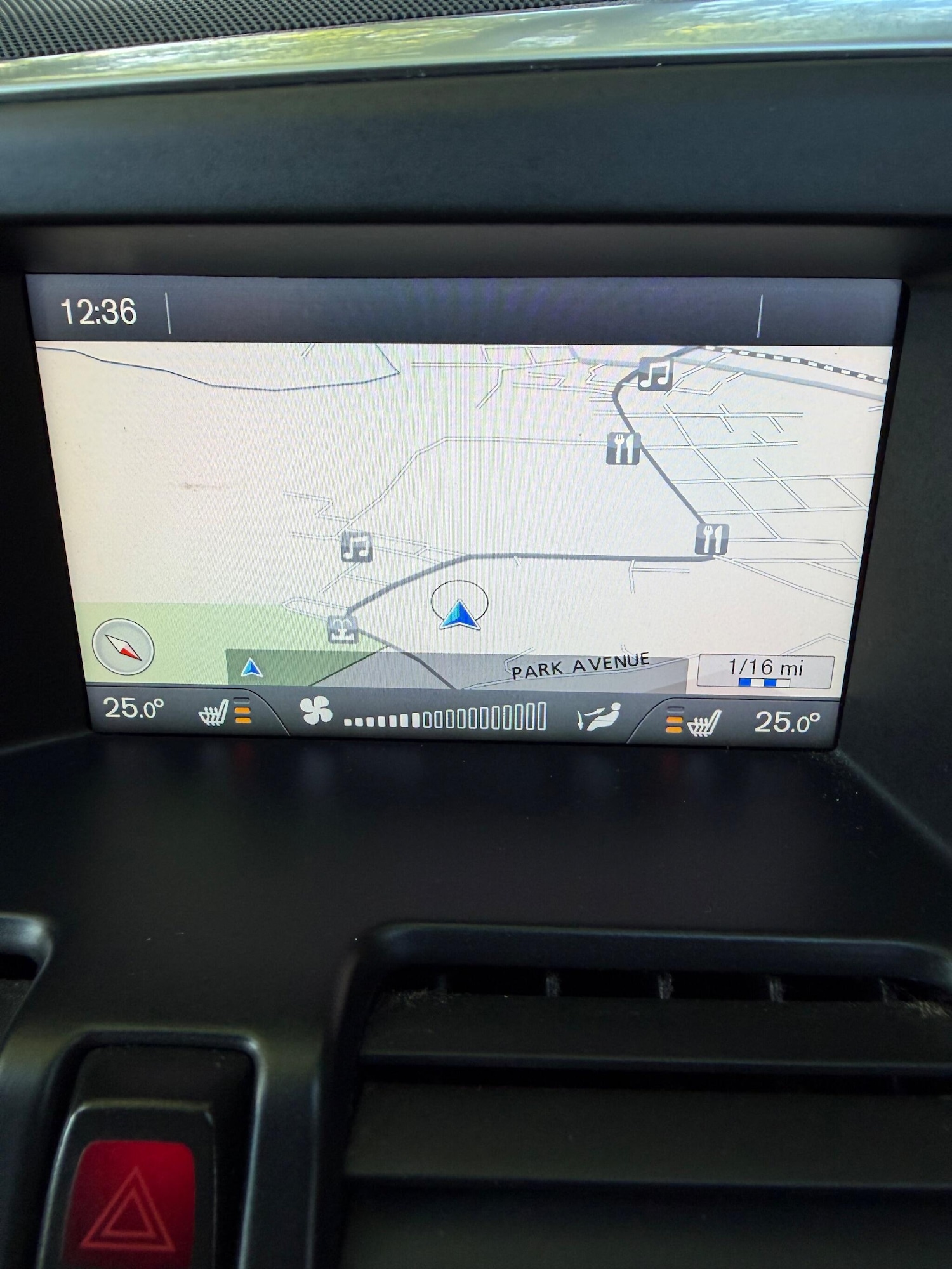 Used Volvo XC60 2013 for sale - 76644703: Photo 33