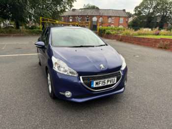 Used Peugeot 208 2015 for sale - 75431454: Photo