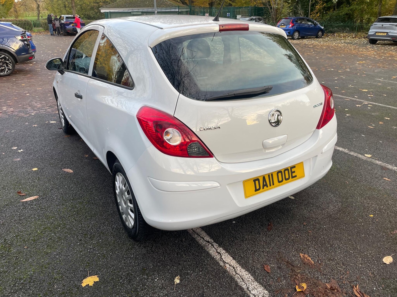 Used Vauxhall Corsa 2011 for sale - 76499127: Photo 6