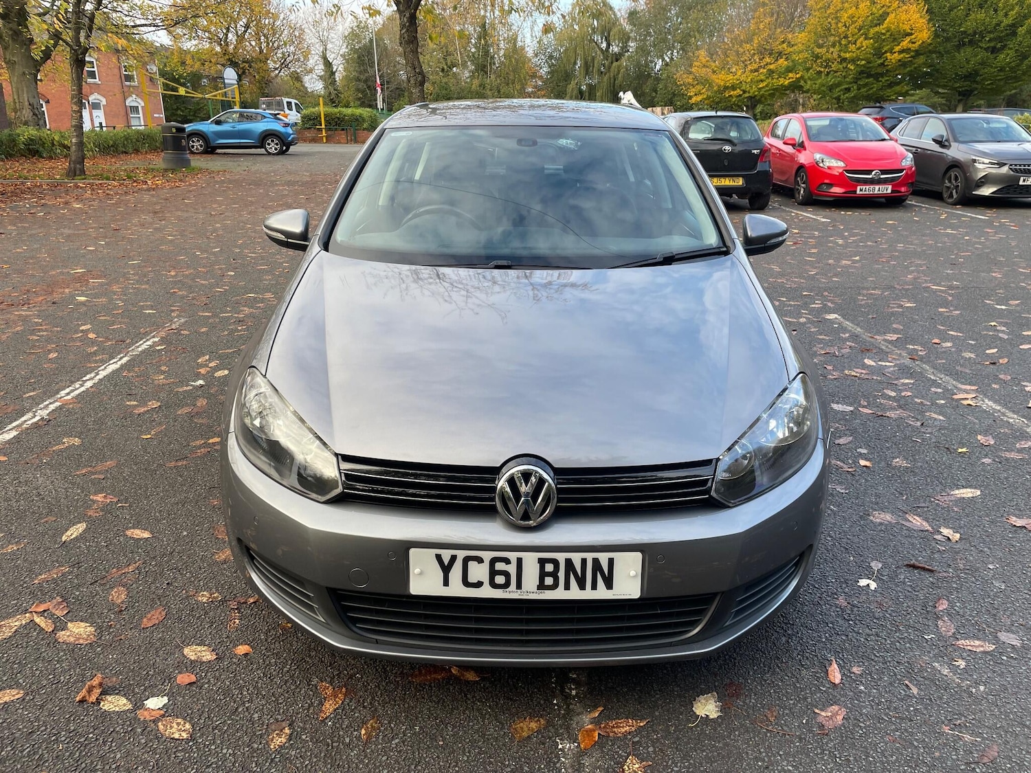 Used Volkswagen Golf 2011 for sale - 76399018: Photo 2